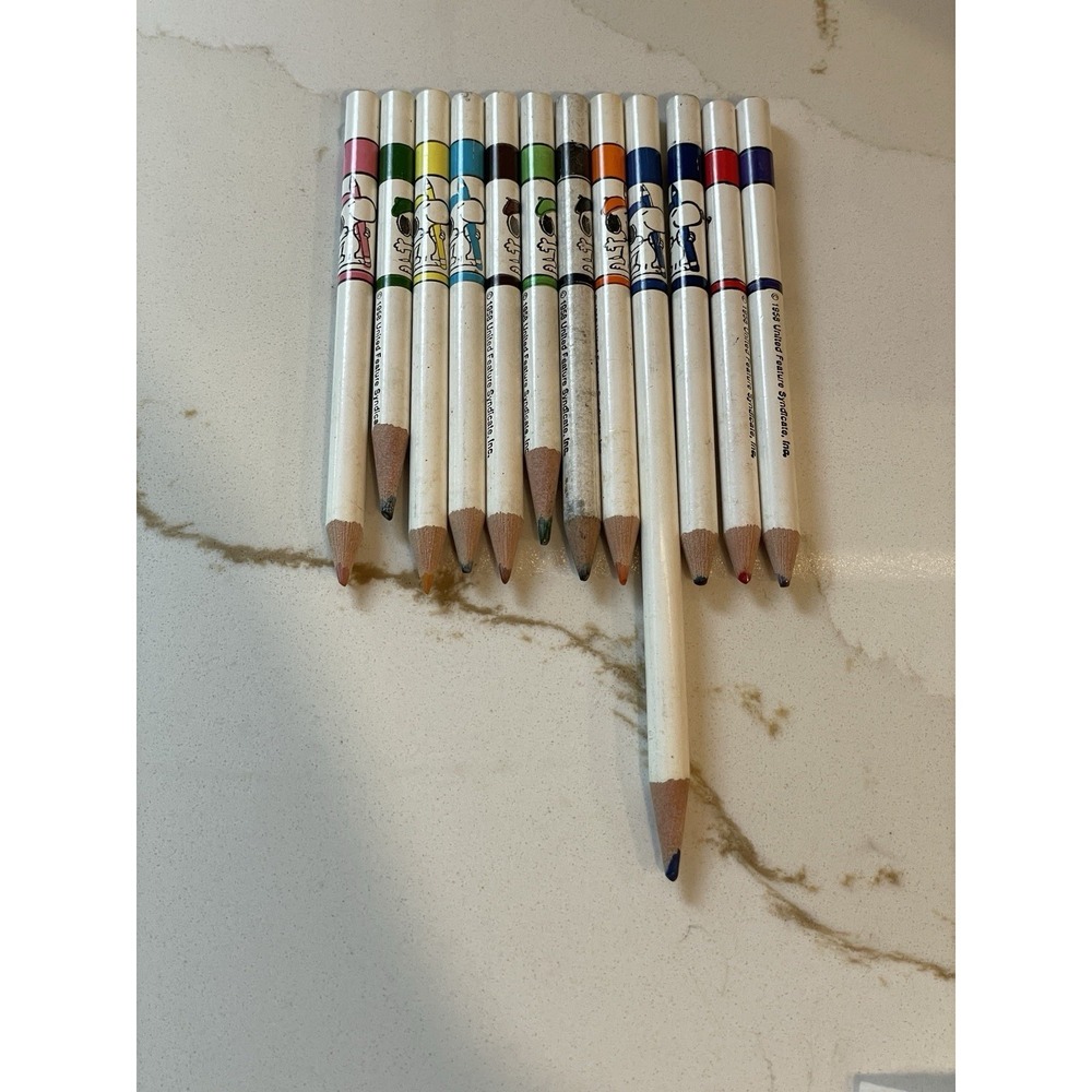 Vintage Snoopy Peanuts Colored Pencils Lot of 12 Drawing‎ Art Sharpened Used